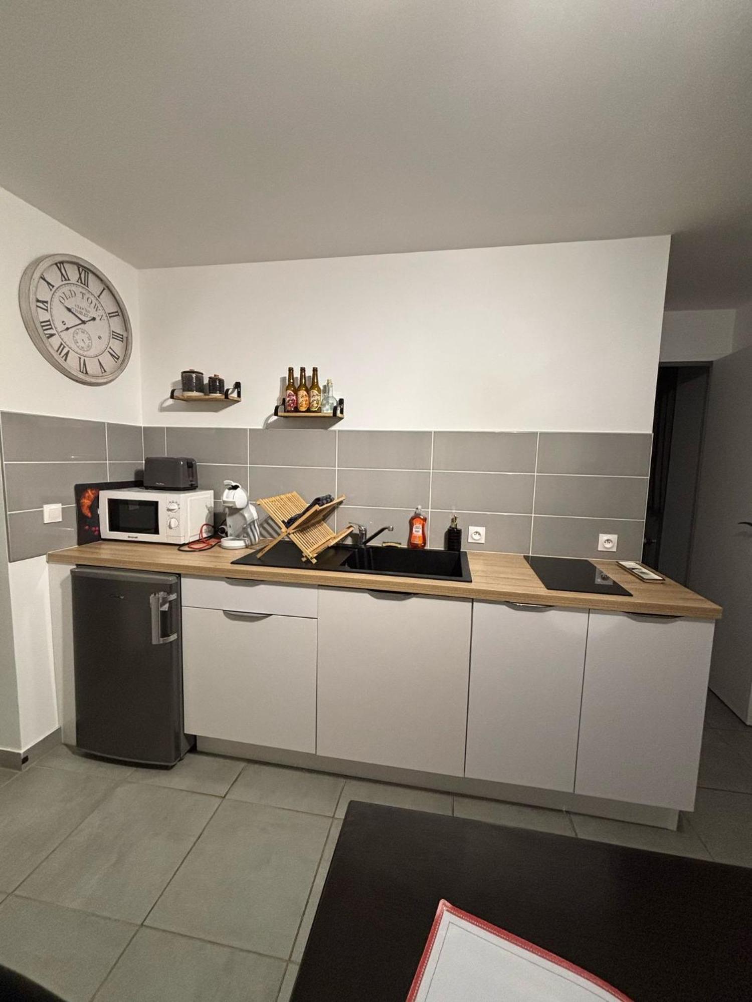 Appartement En Aveyron Aubin  Kültér fotó